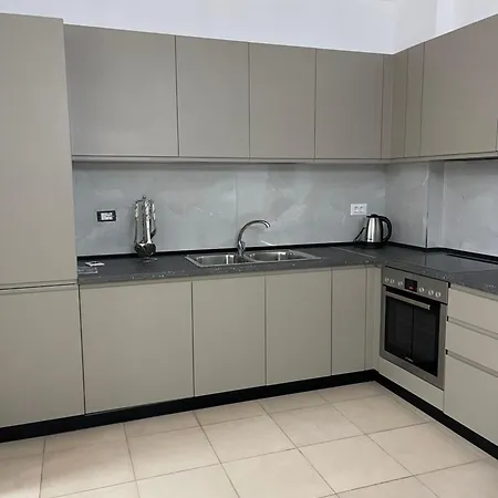 Apartment The 5 Maji Escape