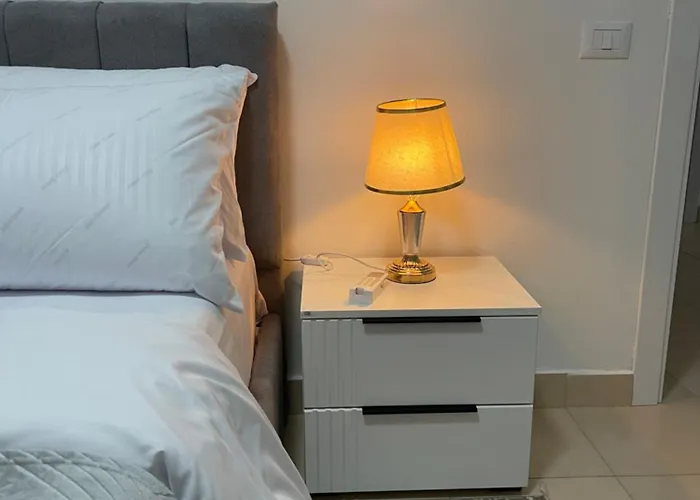 The 5 Maji Escape דירה